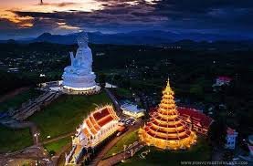White Giant Temple
